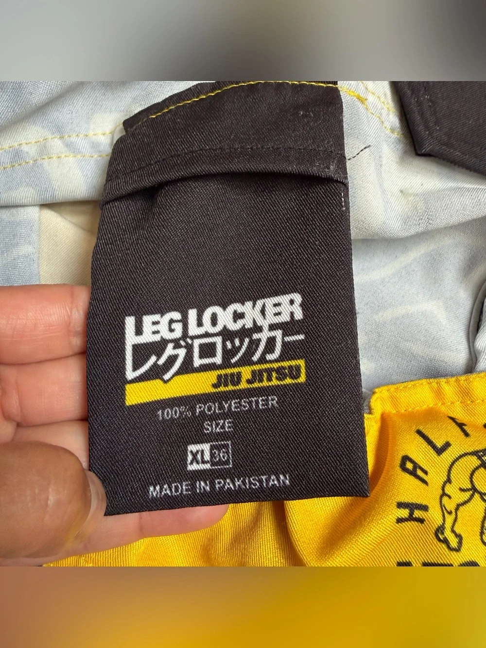 Leg locker half sumo